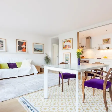 Apartment Beautiful Centre In Garden Paris